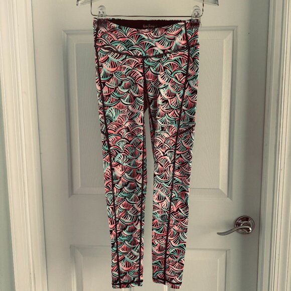 Lilly Pulitzer Luxletic Weekender Leggings UPF50+, Neptune's Net Blue/Pink XS - Picture 1 of 4